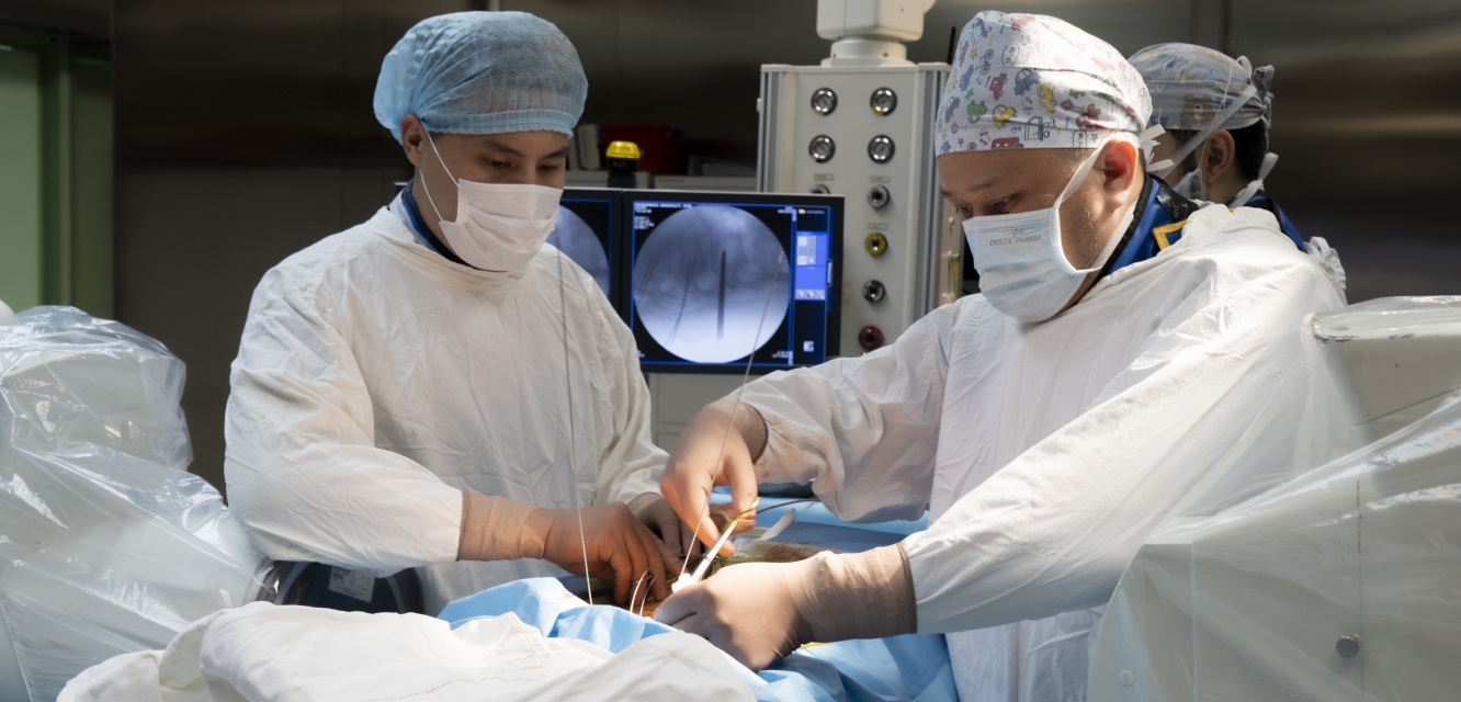 Neurosurgical treatment of pathologies of the spine, spinal cord and peripheral nervous system